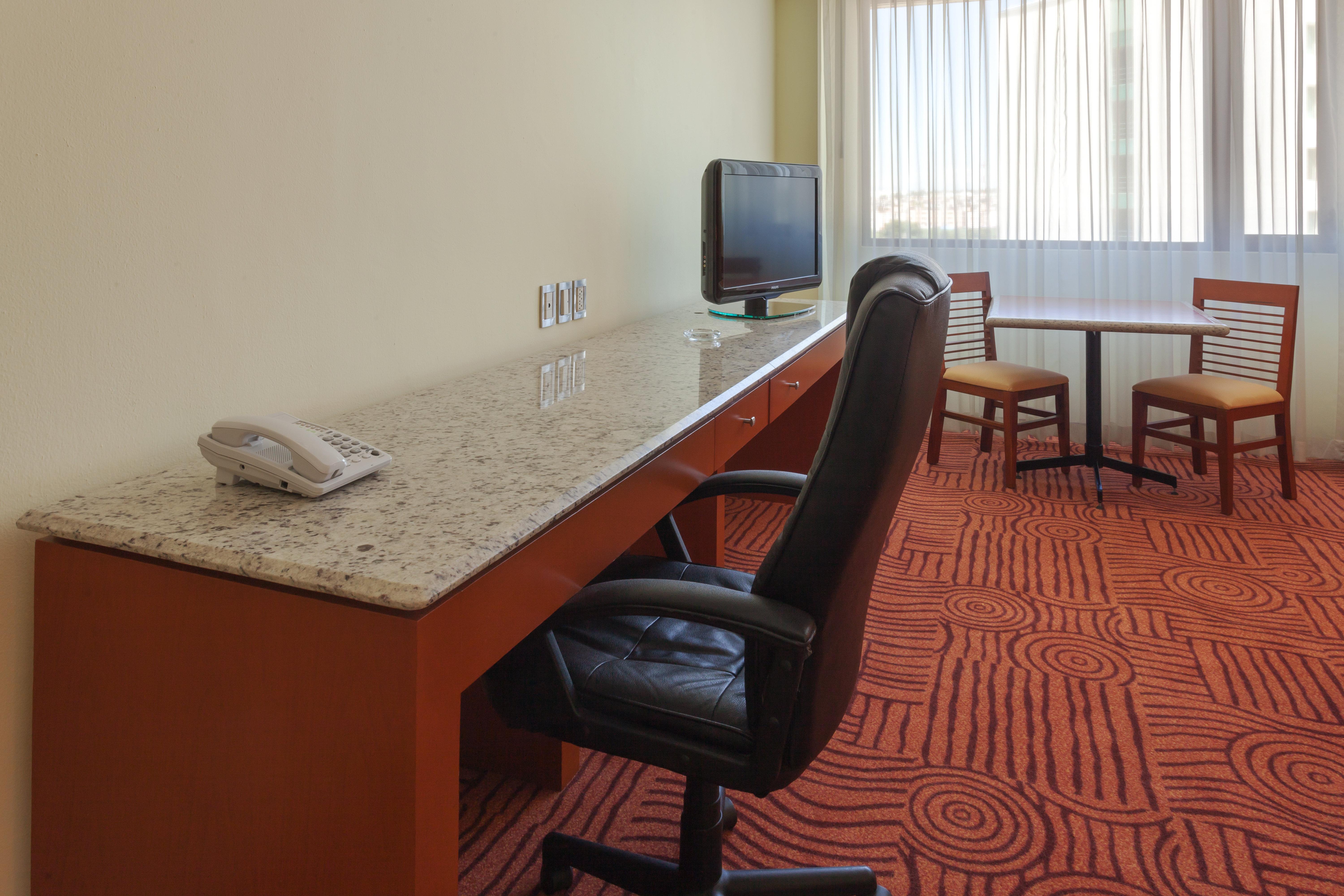 Holiday Inn Puebla Finsa By Ihg Extérieur photo