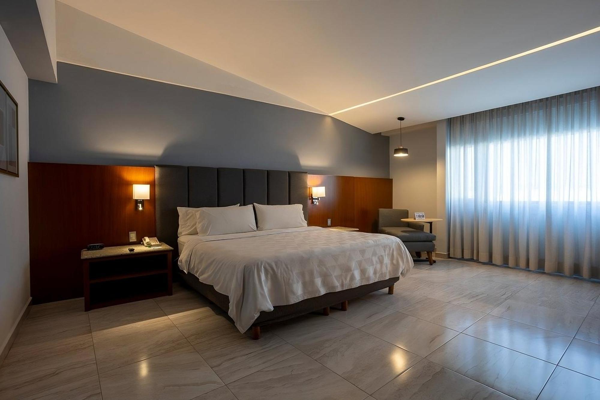 Holiday Inn Puebla Finsa By Ihg Extérieur photo