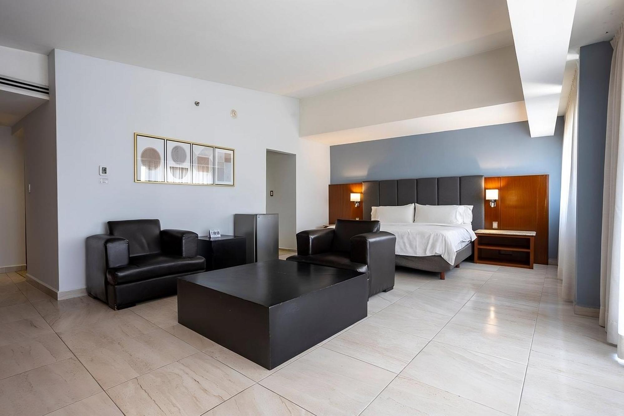 Holiday Inn Puebla Finsa By Ihg Extérieur photo