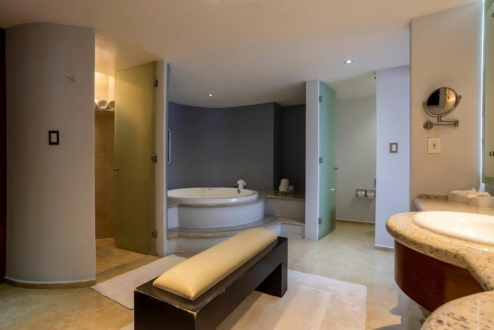Holiday Inn Puebla Finsa By Ihg Extérieur photo